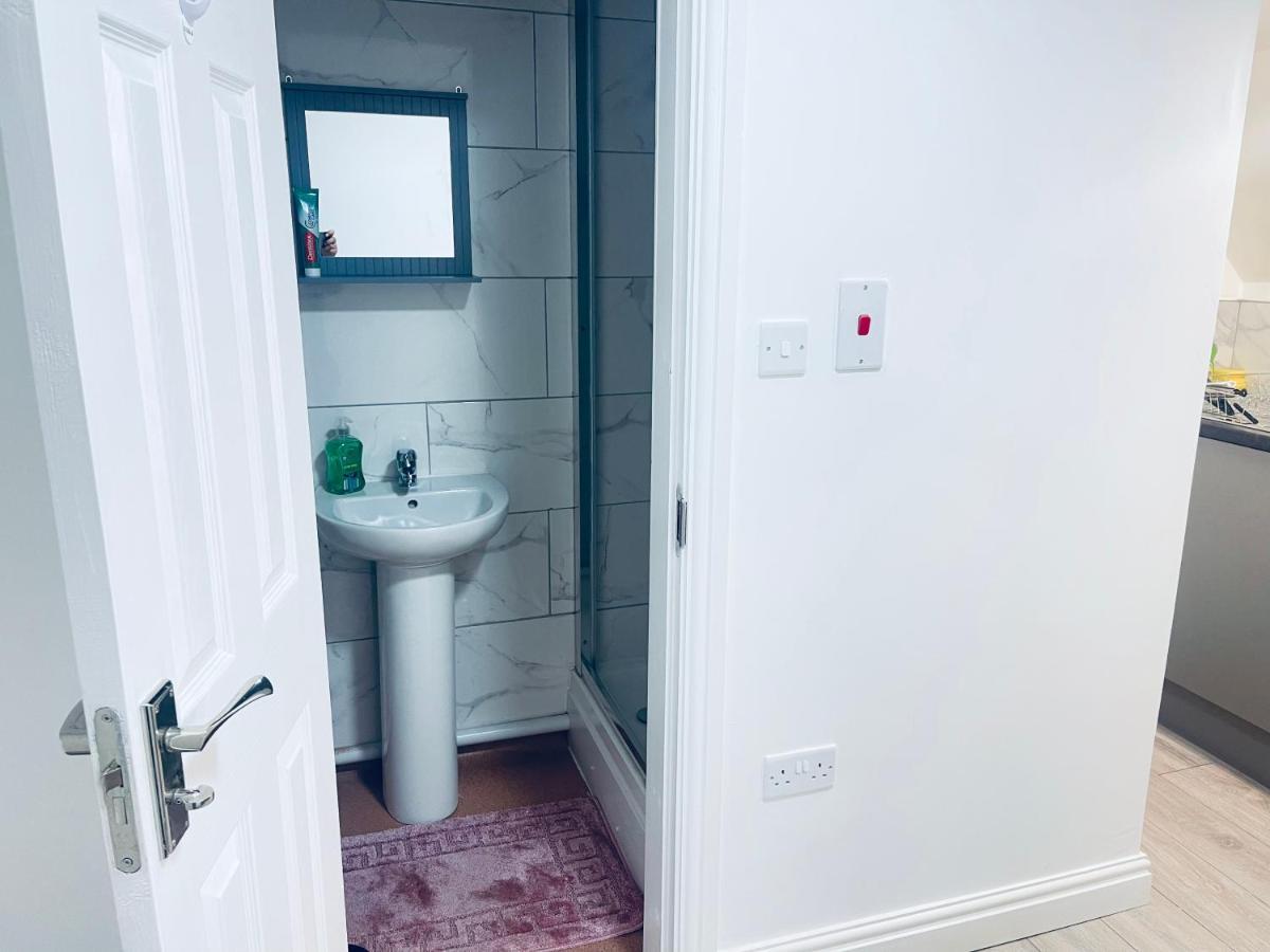 Apartamento 1 Bed With 2 Beds 1 Double 1 Single